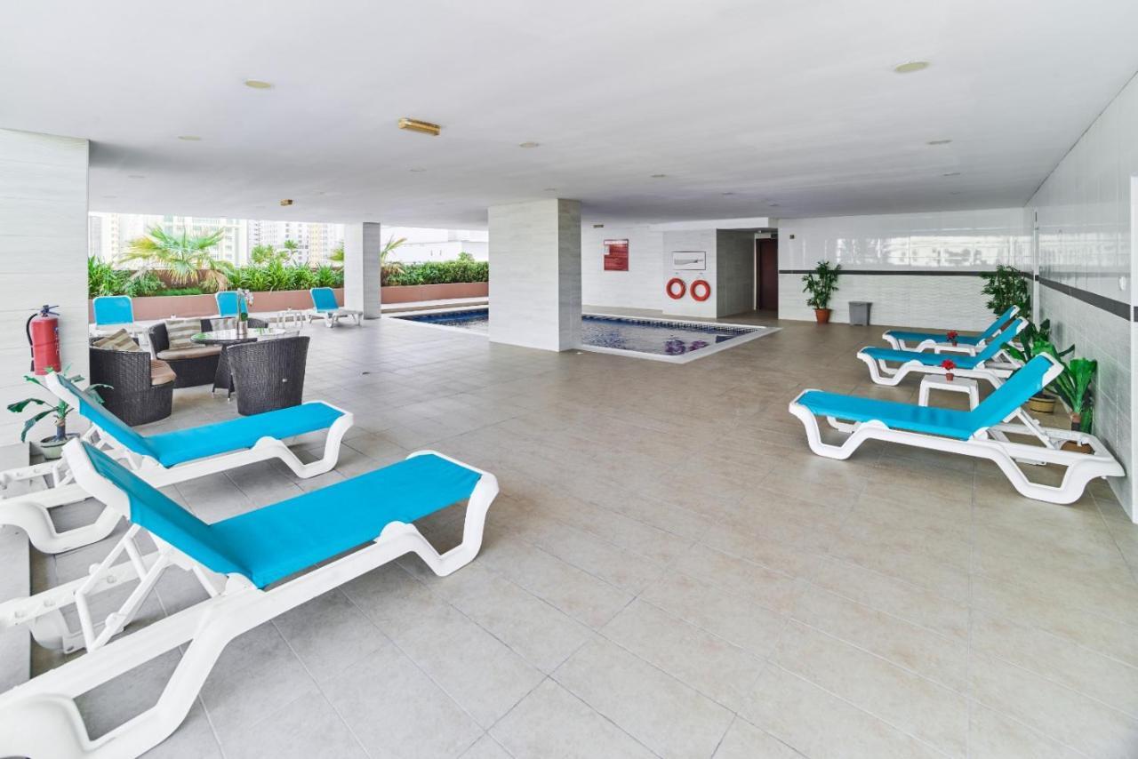 Afaq Tower Apartment Manama Exterior photo